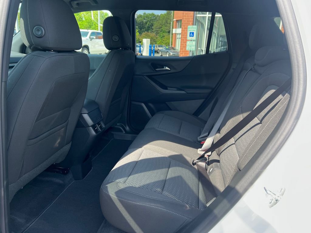 New 2026 Chevrolet Equinox LT FWD image 13