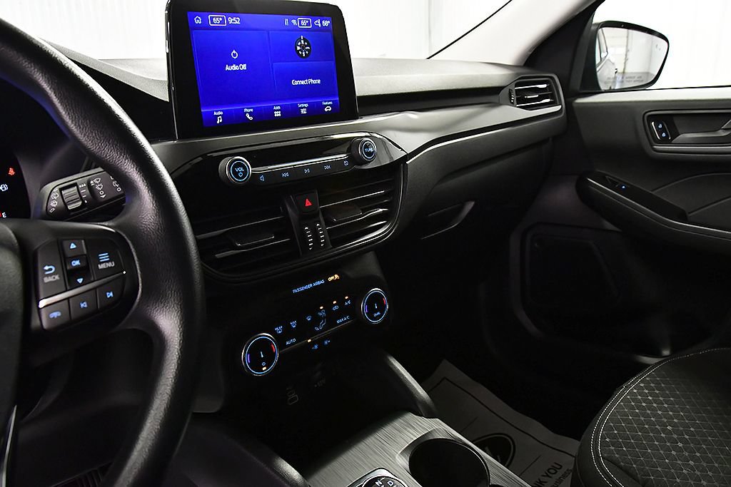 Used 2025 Ford Escape Active AWD/4WD image 22
