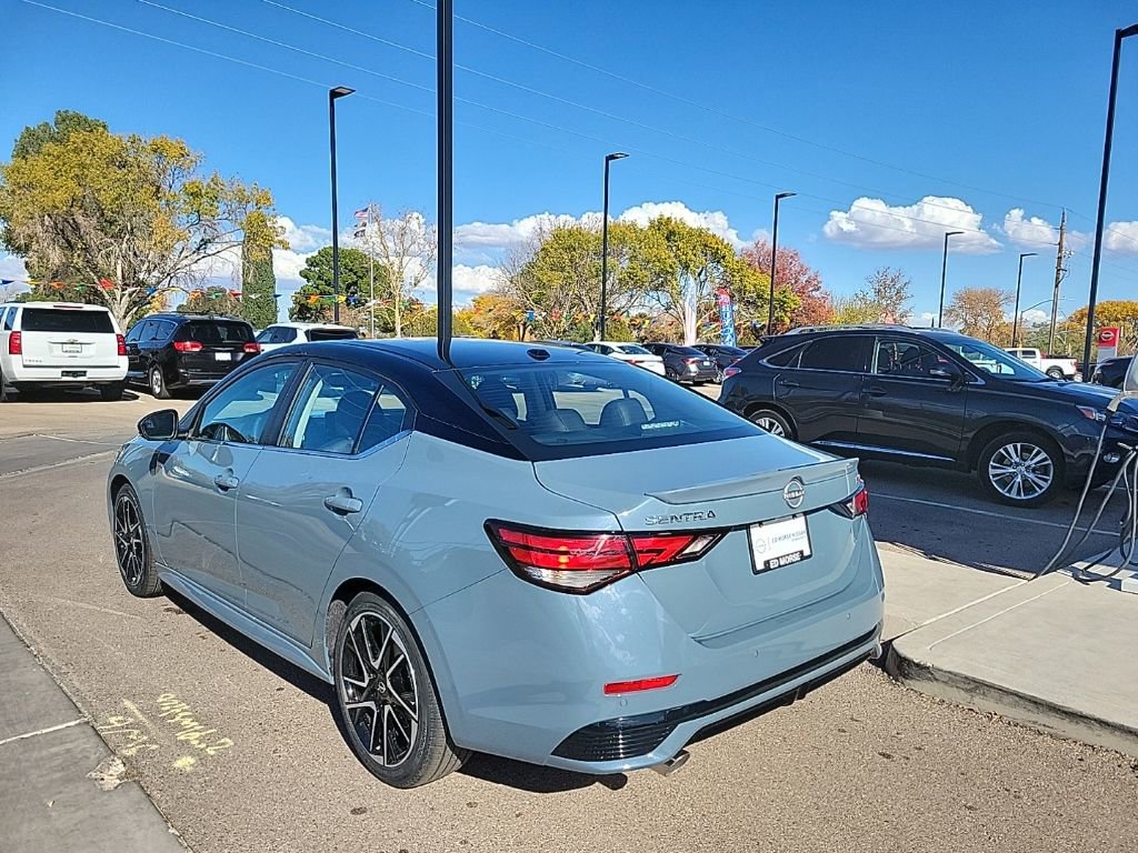 New 2025 Nissan Sentra SR w/ SR Premium Package FWD image 5