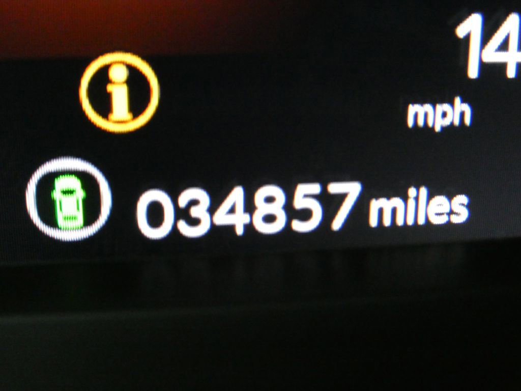 Used 2025 Honda Pilot Black Edition image 36