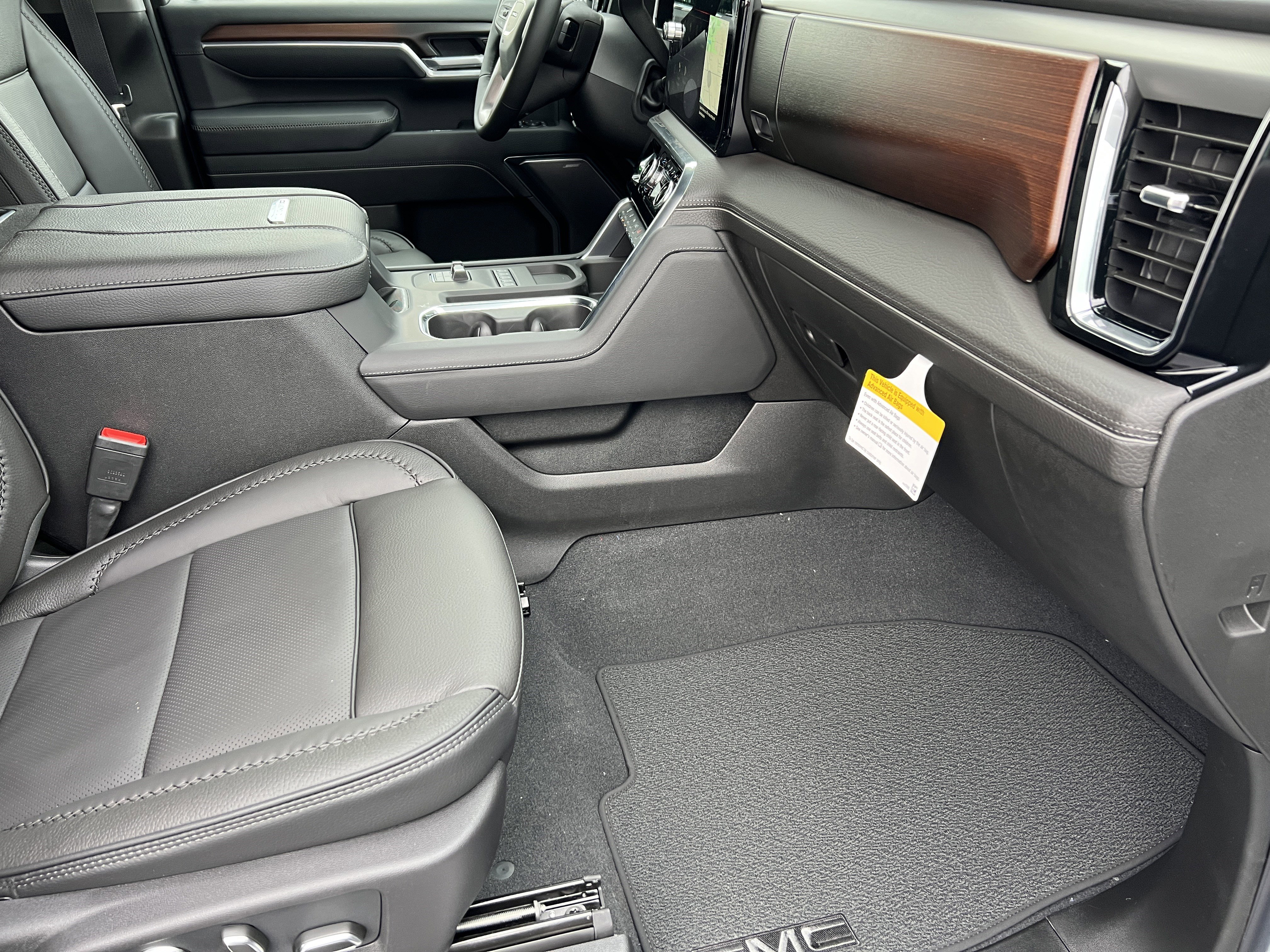 New 2026 GMC Sierra 2500 Denali w/ Denali Reserve Package image 23