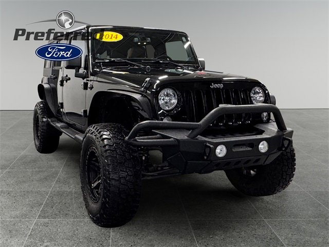Used 2014 Jeep Wrangler Unlimited Sahara w/ Connectivity Group image 1