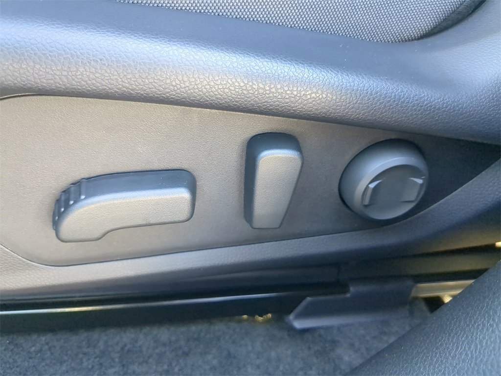 New 2026 Subaru Crosstrek 2.0i Premium image 18