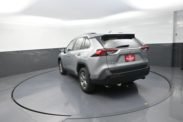 Used 2024 Toyota RAV4 XLE FWD image 58