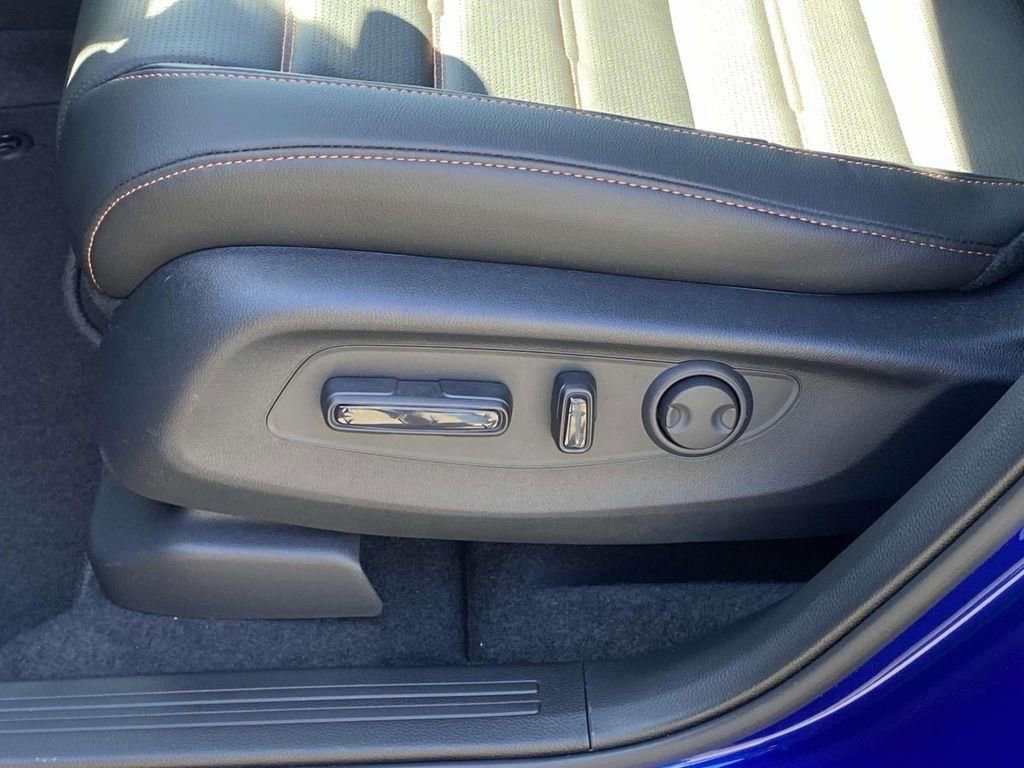 Used 2025 Honda CR-V Sport-L image 12