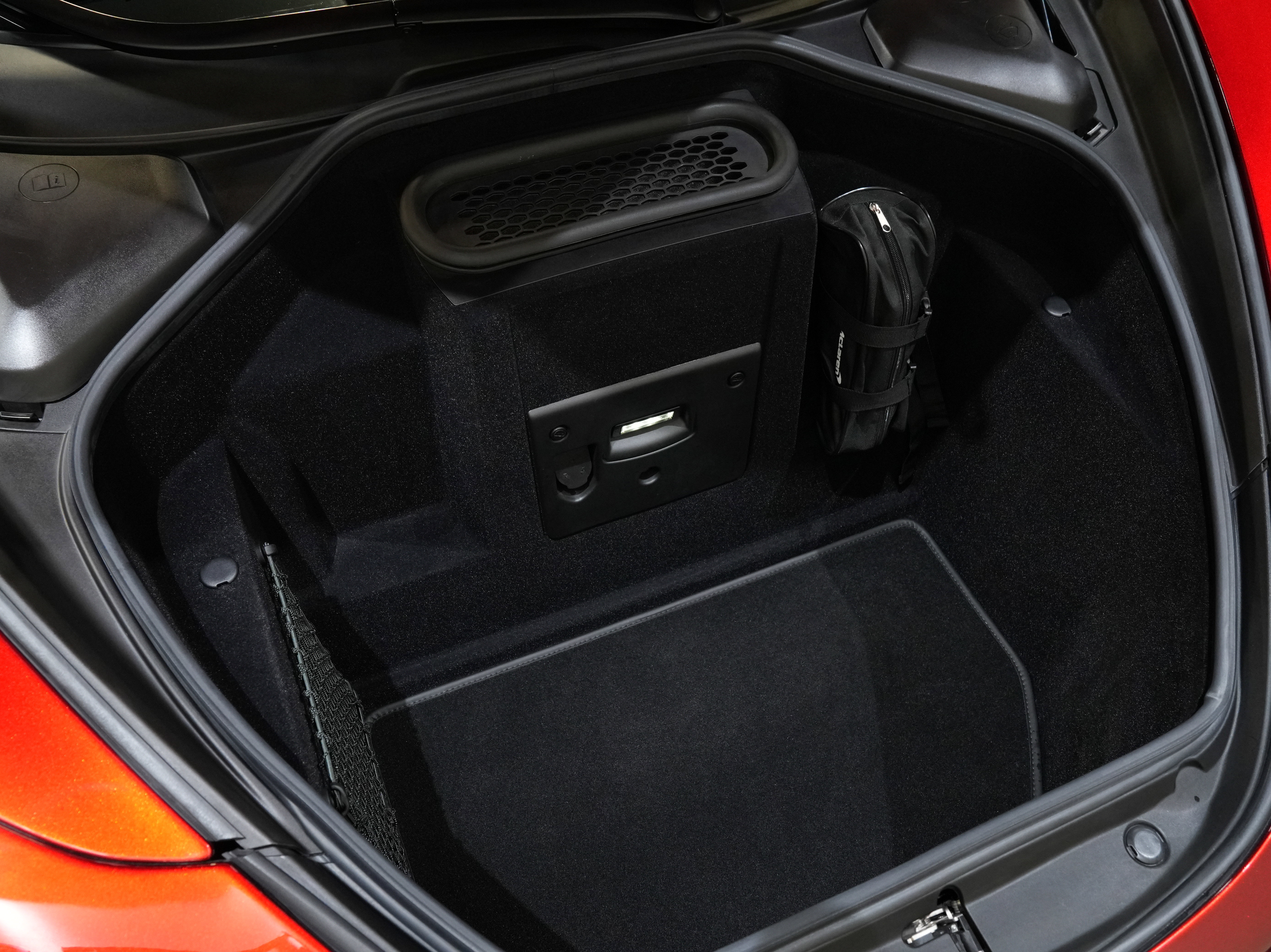 Used 2018 McLaren 720S image 41