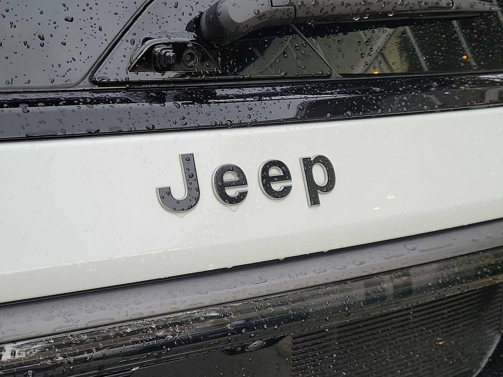 Used 2026 Jeep Grand Wagoneer Summit w/ Premium Group III AWD/4WD image 15