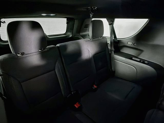 Used 2023 Chevrolet Suburban LS w/ Driver Alert Package AWD/4WD image 27