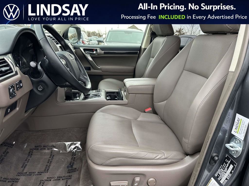 Used 2017 Lexus GX 460 image 11