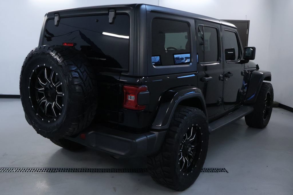 Used 2021 Jeep Wrangler Unlimited Sahara AWD/4WD image 7