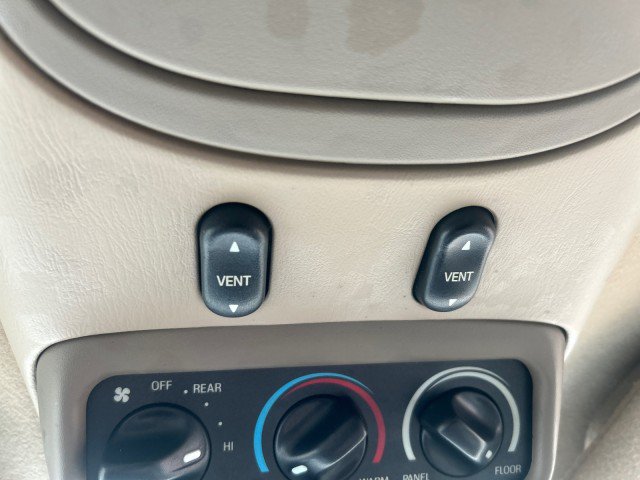 Used 2004 Ford Excursion Eddie Bauer AWD/4WD image 22