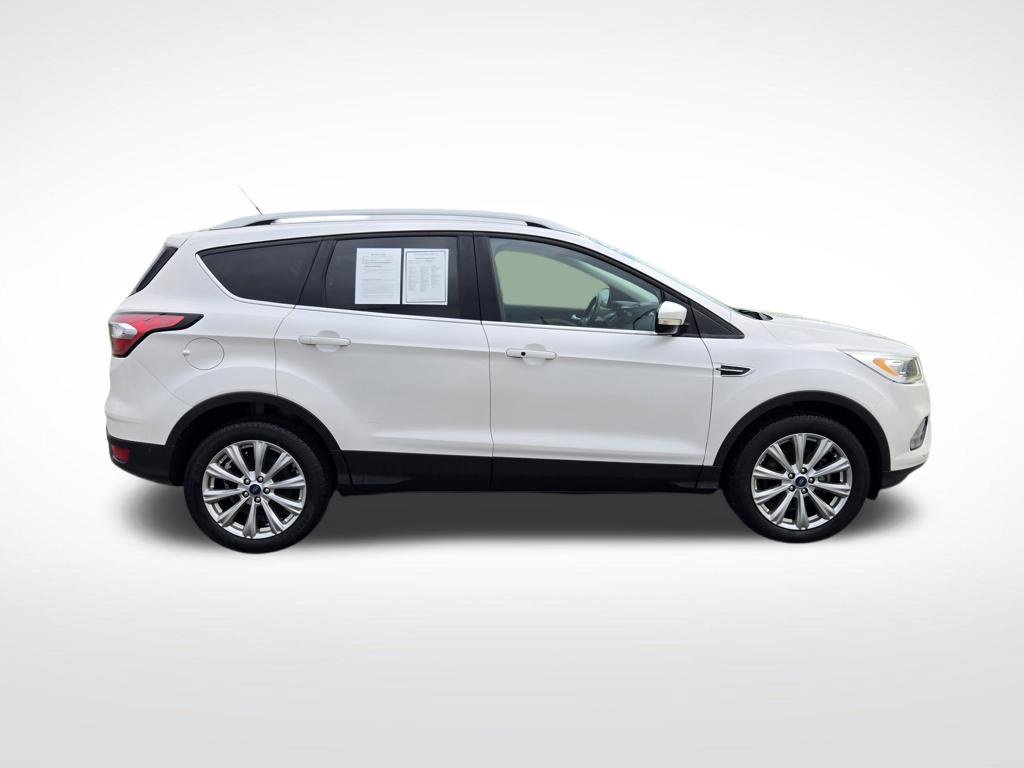 Used 2018 Ford Escape Titanium w/ Ford Safe & Smart Package AWD/4WD image 2