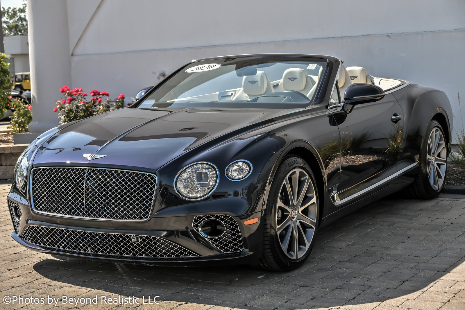 Used 2020 Bentley Continental GT image 4