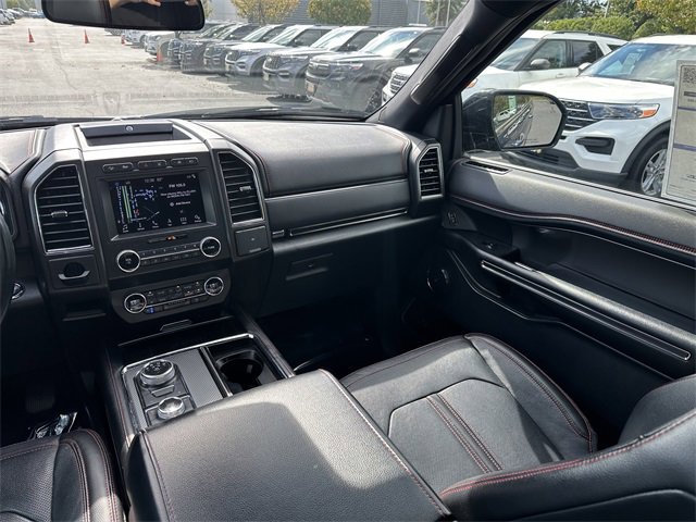 Certified 2019 Ford Expedition Limited w/ Equipment Group 303A image 17