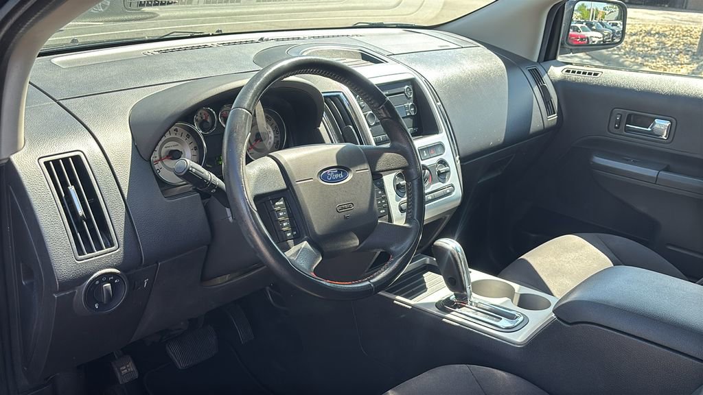 Used 2010 Ford Edge SEL image 22