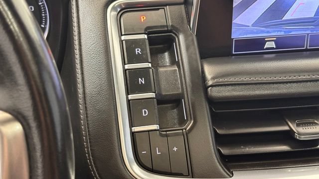 Used 2021 Chevrolet Tahoe Z71 w/ Max Trailering Package AWD/4WD image 46