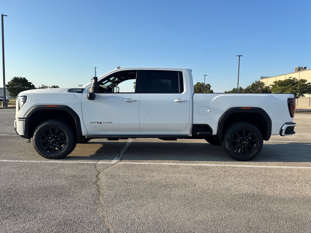 New 2026 GMC Sierra 2500 AT4 w/ AT4 Premium Plus Package AWD/4WD image 3