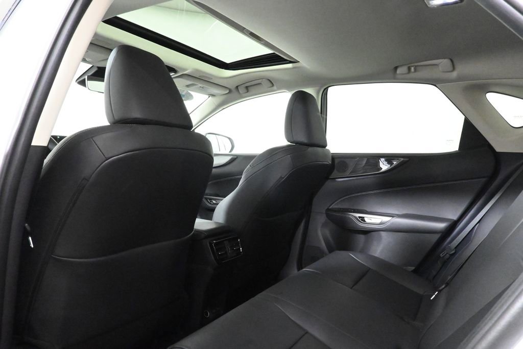 Used 2026 Lexus NX 350h AWD w/ Accessory Package (Z1) image 32