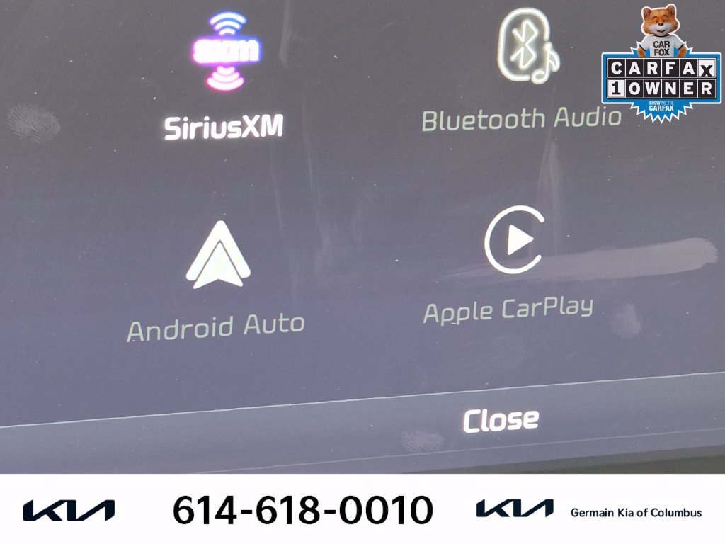 Used 2022 Kia Carnival EX FWD image 27