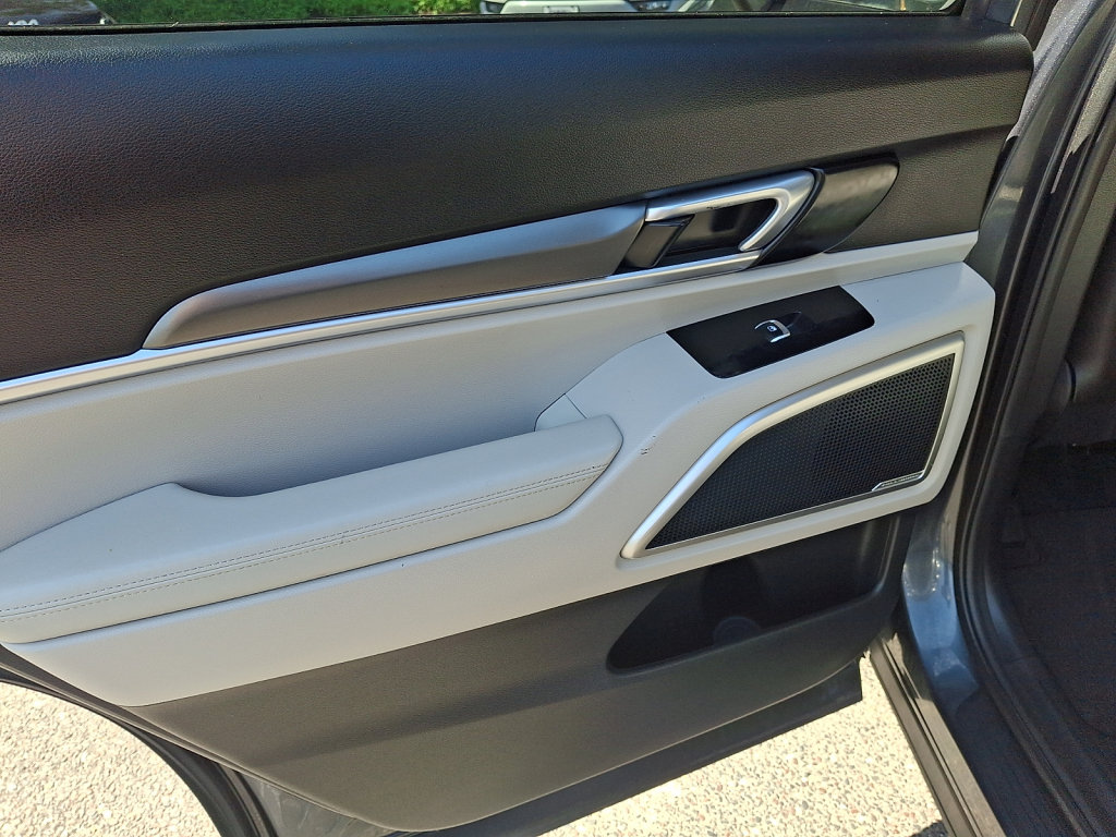 Used 2020 Kia Telluride S AWD/4WD image 19