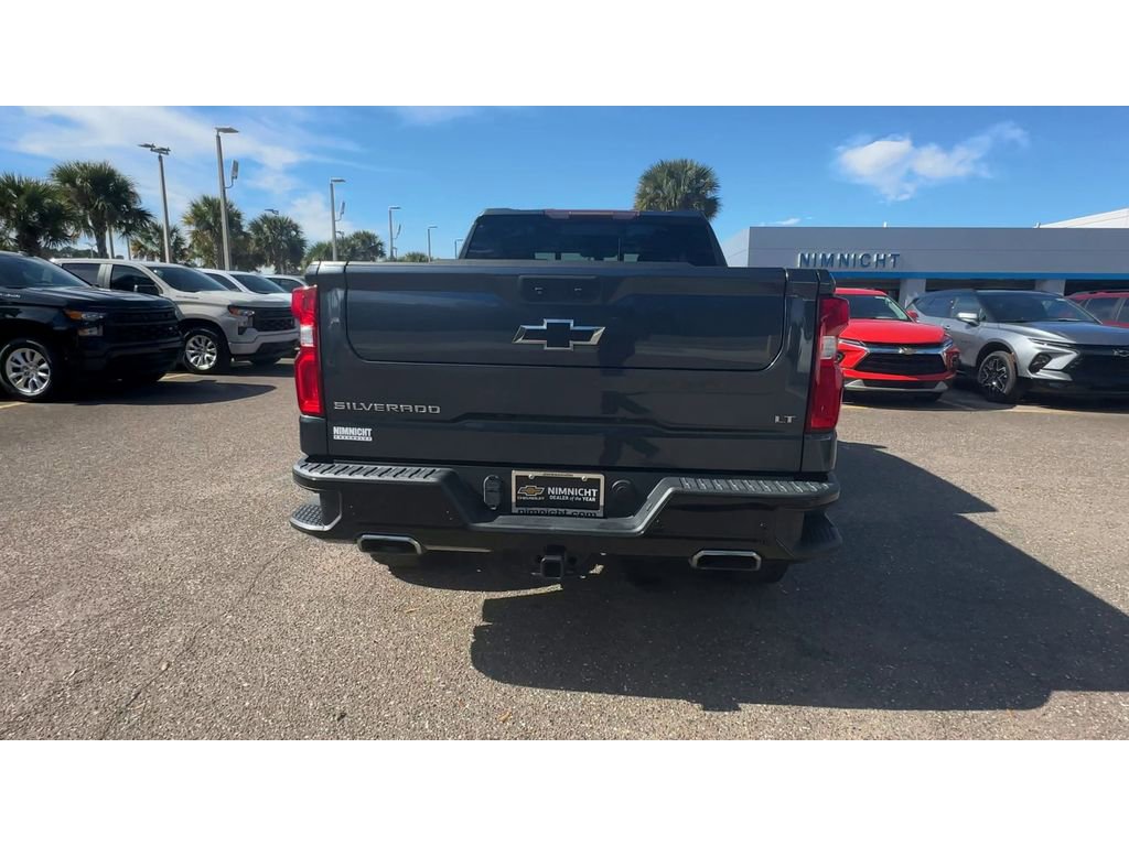 Used 2021 Chevrolet Silverado 1500 LT Trail Boss w/ Convenience Package II image 3