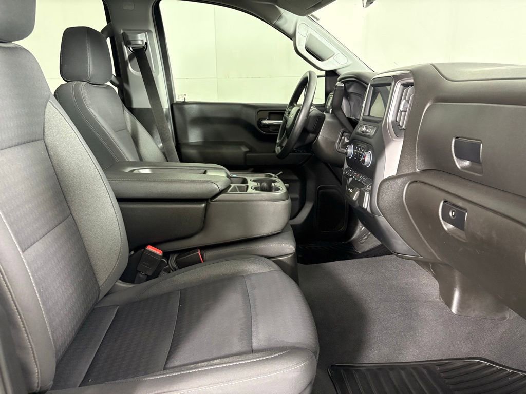 Used 2022 Chevrolet Silverado 1500 Custom RWD image 17
