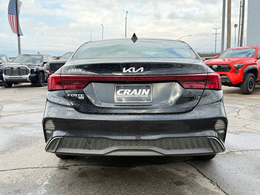 Used 2024 Kia Forte LX image 6