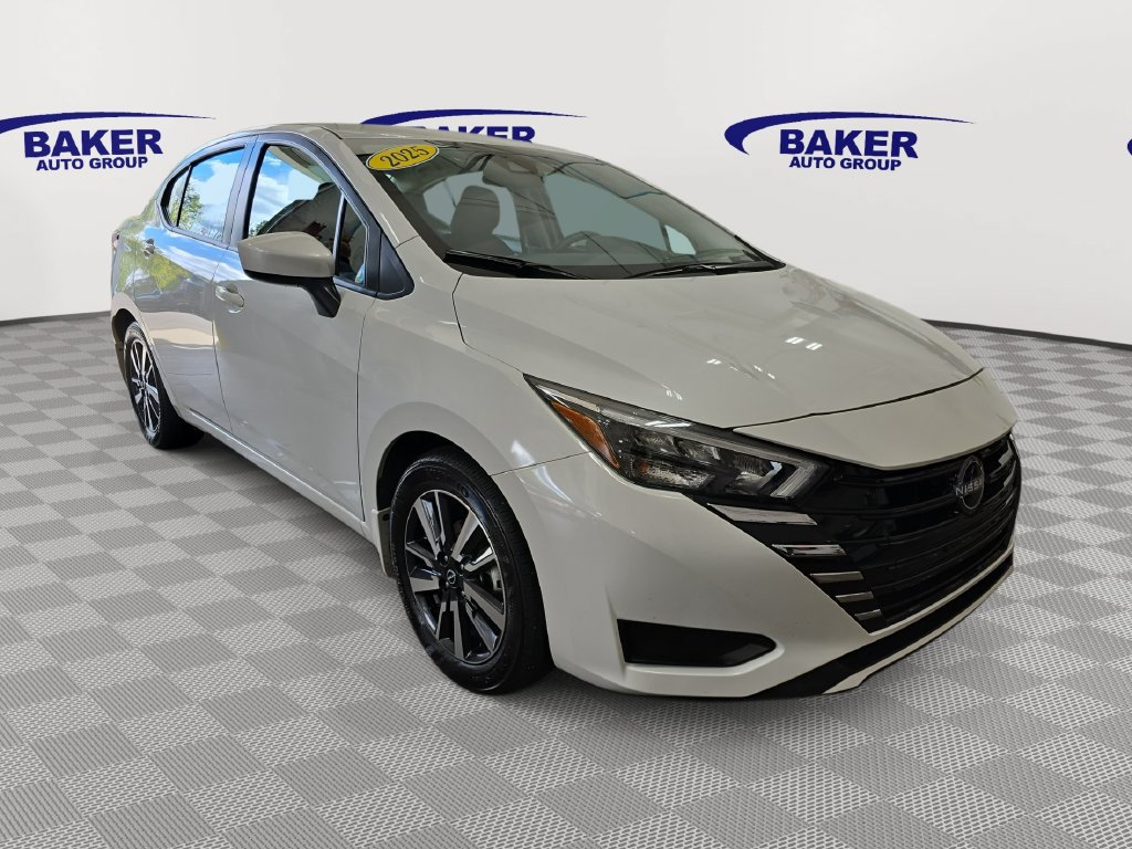 Used 2025 Nissan Versa SV w/ Trunk Package FWD image 3