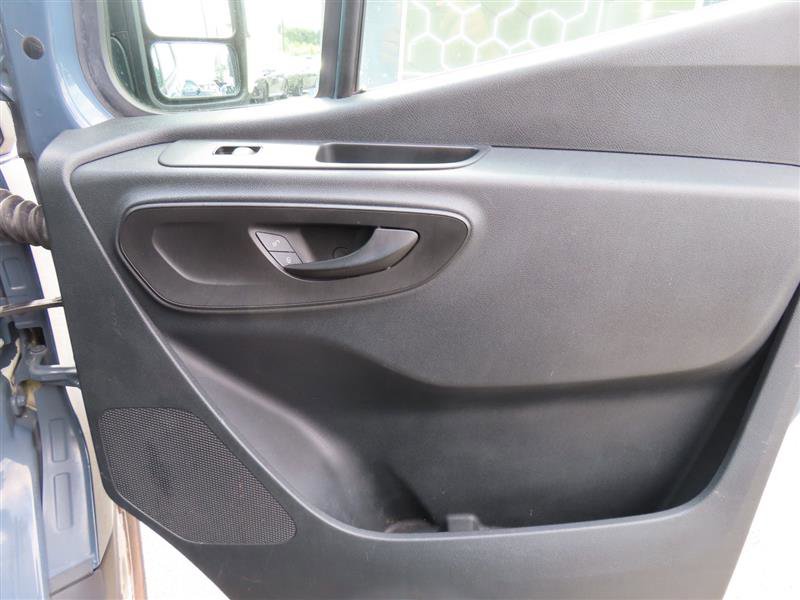 Used 2019 Mercedes-Benz Sprinter 170 image 27