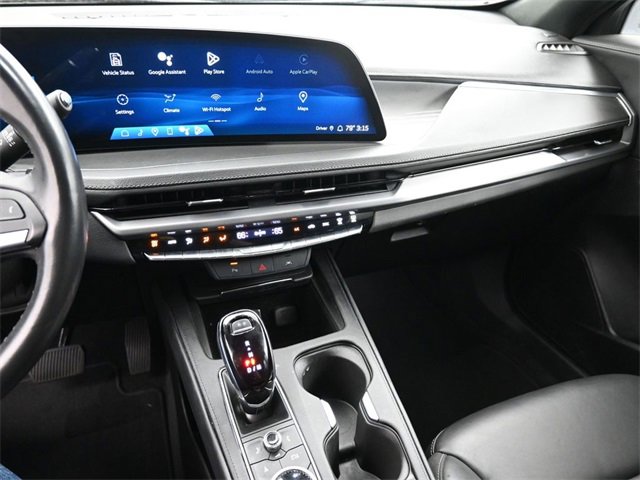 Used 2024 Cadillac XT4 Premium Luxury image 12