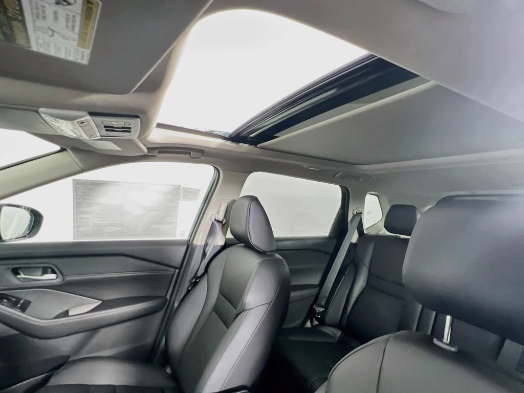New 2026 Nissan Rogue Dark Armor AWD/4WD image 20