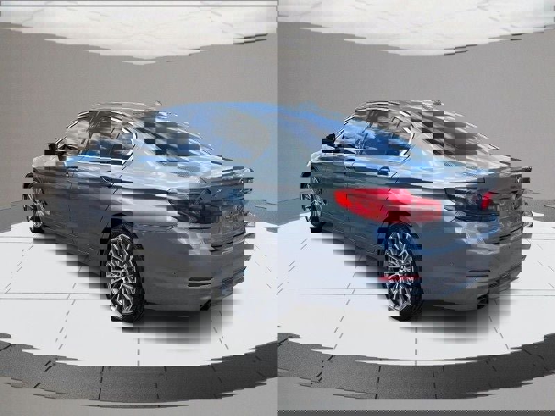 Used 2019 BMW 530i xDrive w/ Convenience Package image 6
