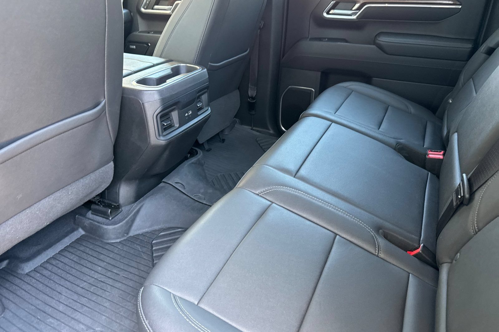 Used 2023 Chevrolet Silverado 1500 RST AWD/4WD image 12