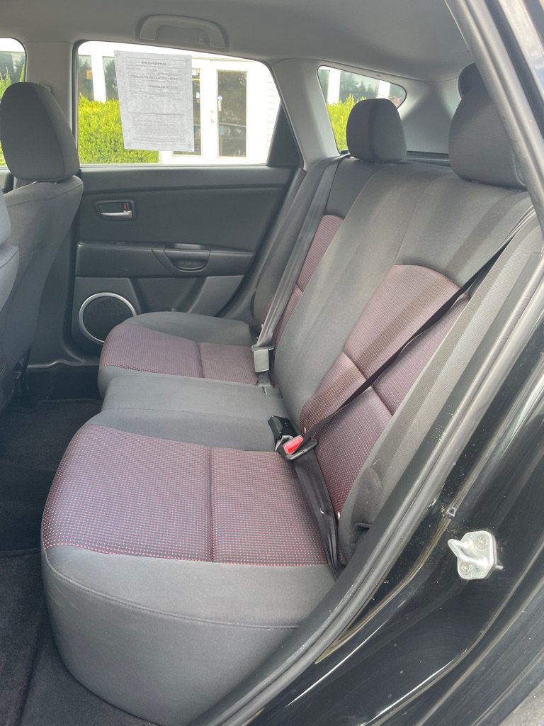 Used 2006 MAZDA MAZDA3 s FWD image 16