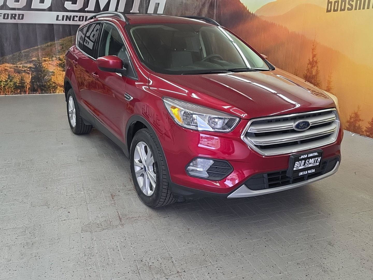 Used 2018 Ford Escape SE AWD/4WD image 1