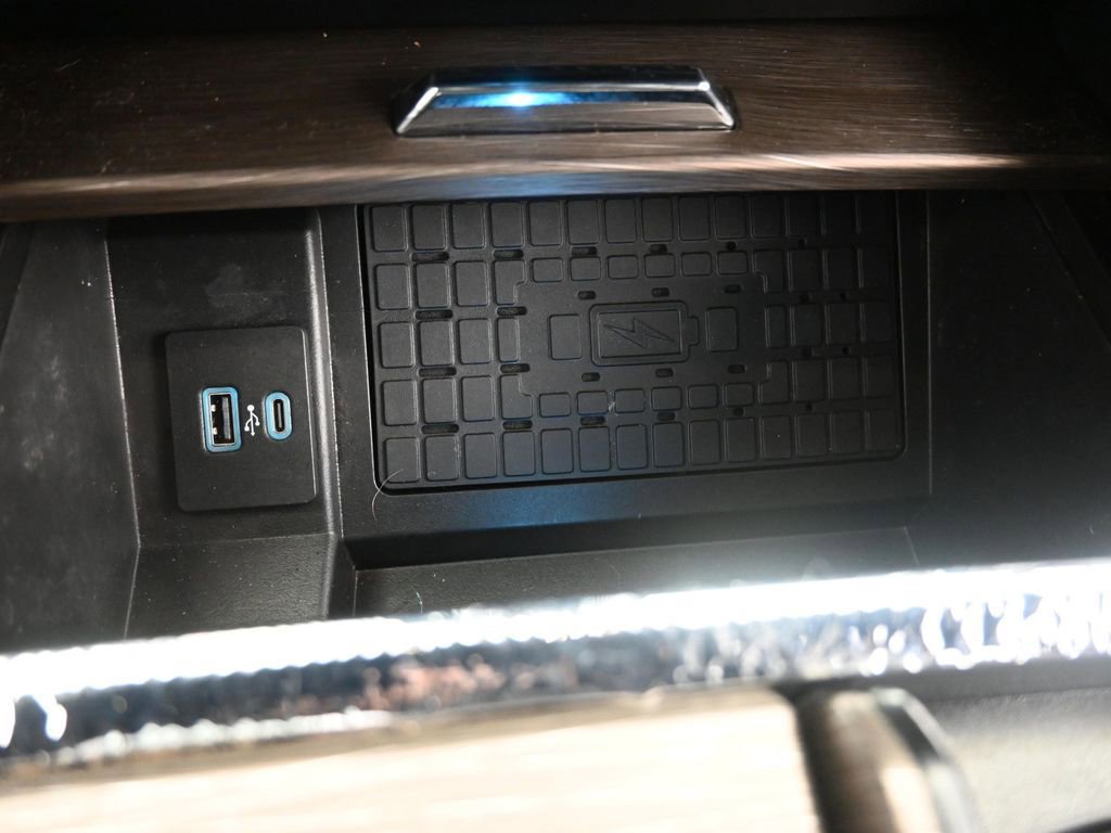 Used 2023 Ford Expedition Max Limited AWD/4WD image 20