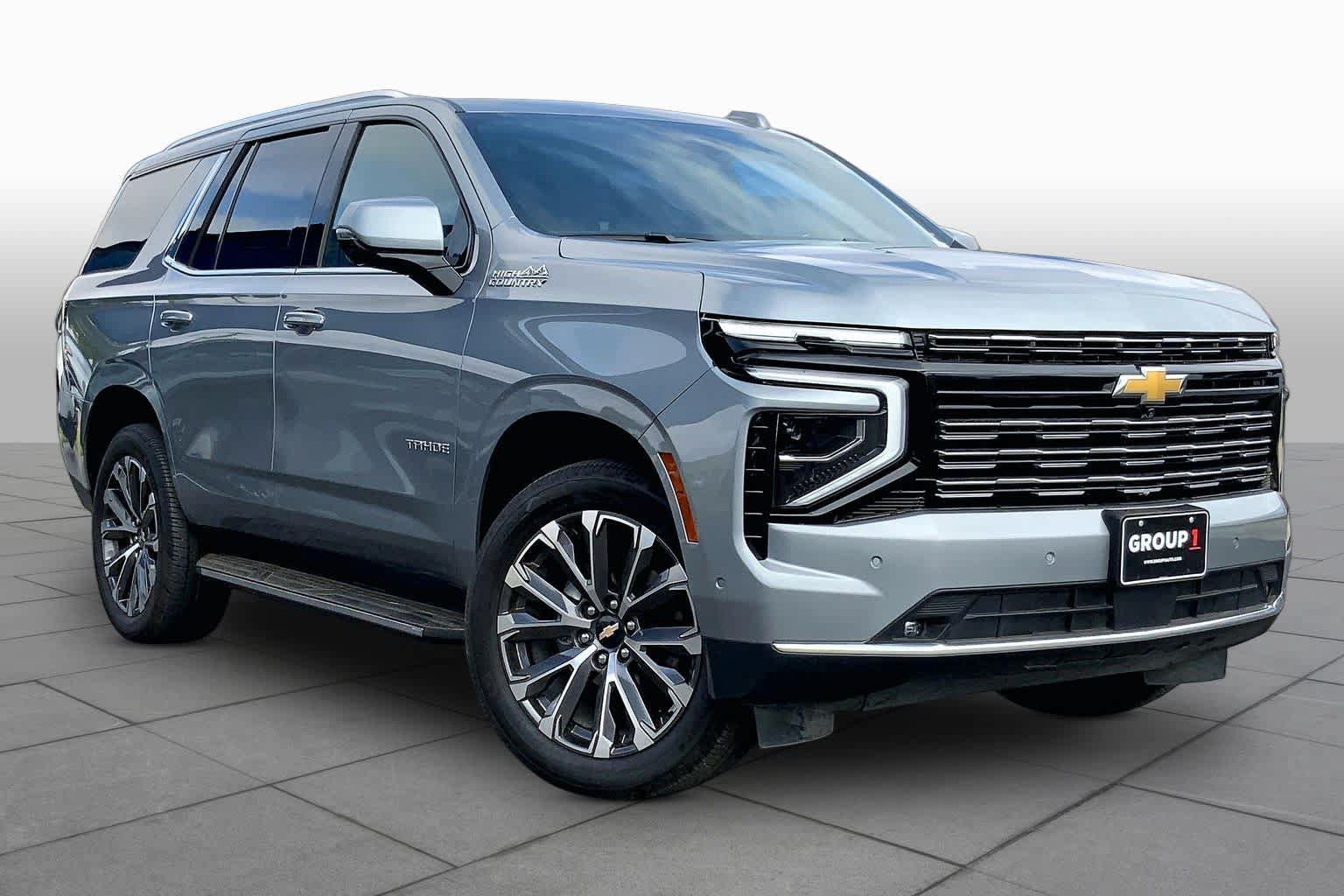 Used 2025 Chevrolet Tahoe High Country AWD/4WD image 5