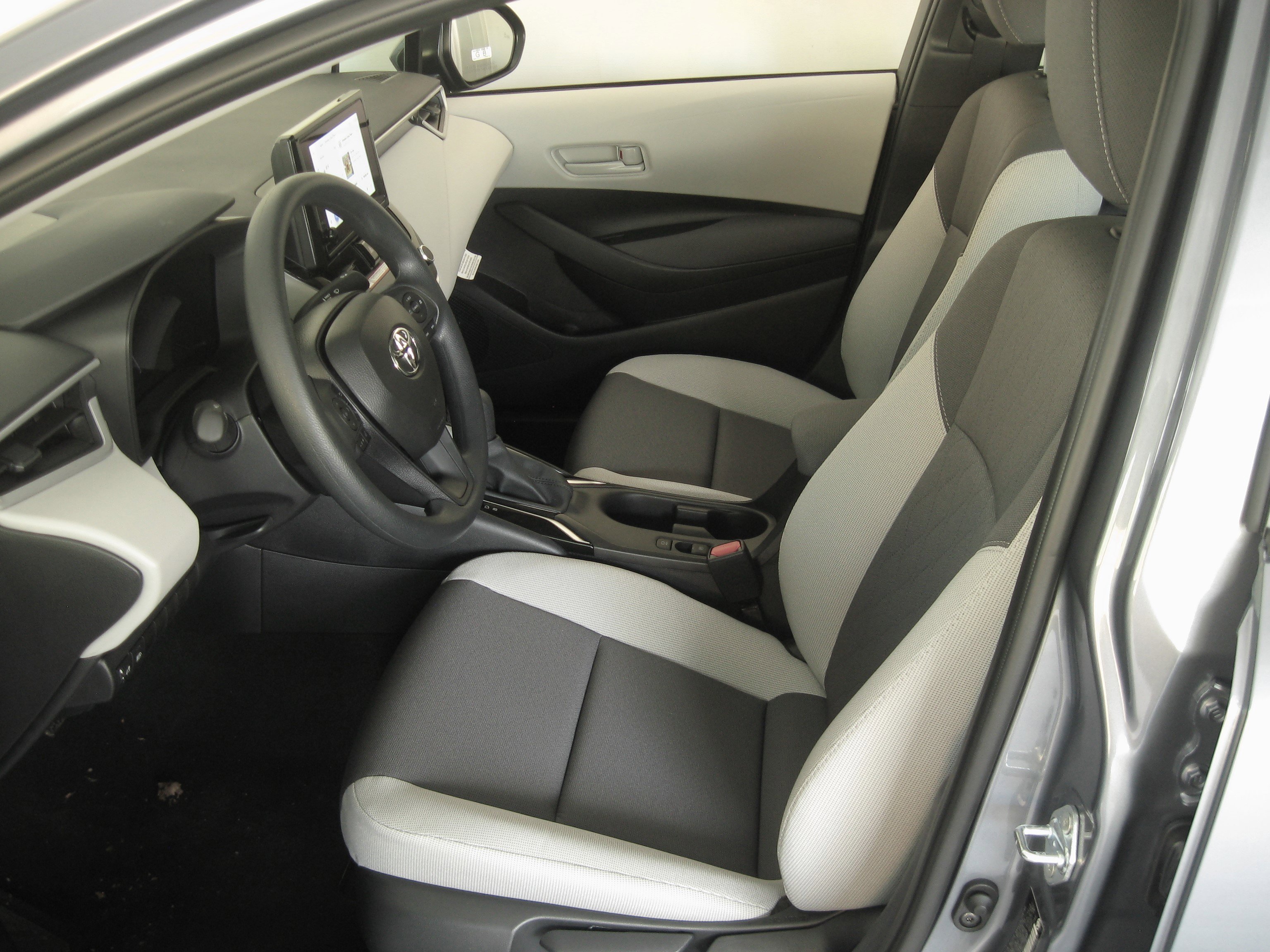 New 2026 Toyota Corolla LE image 15