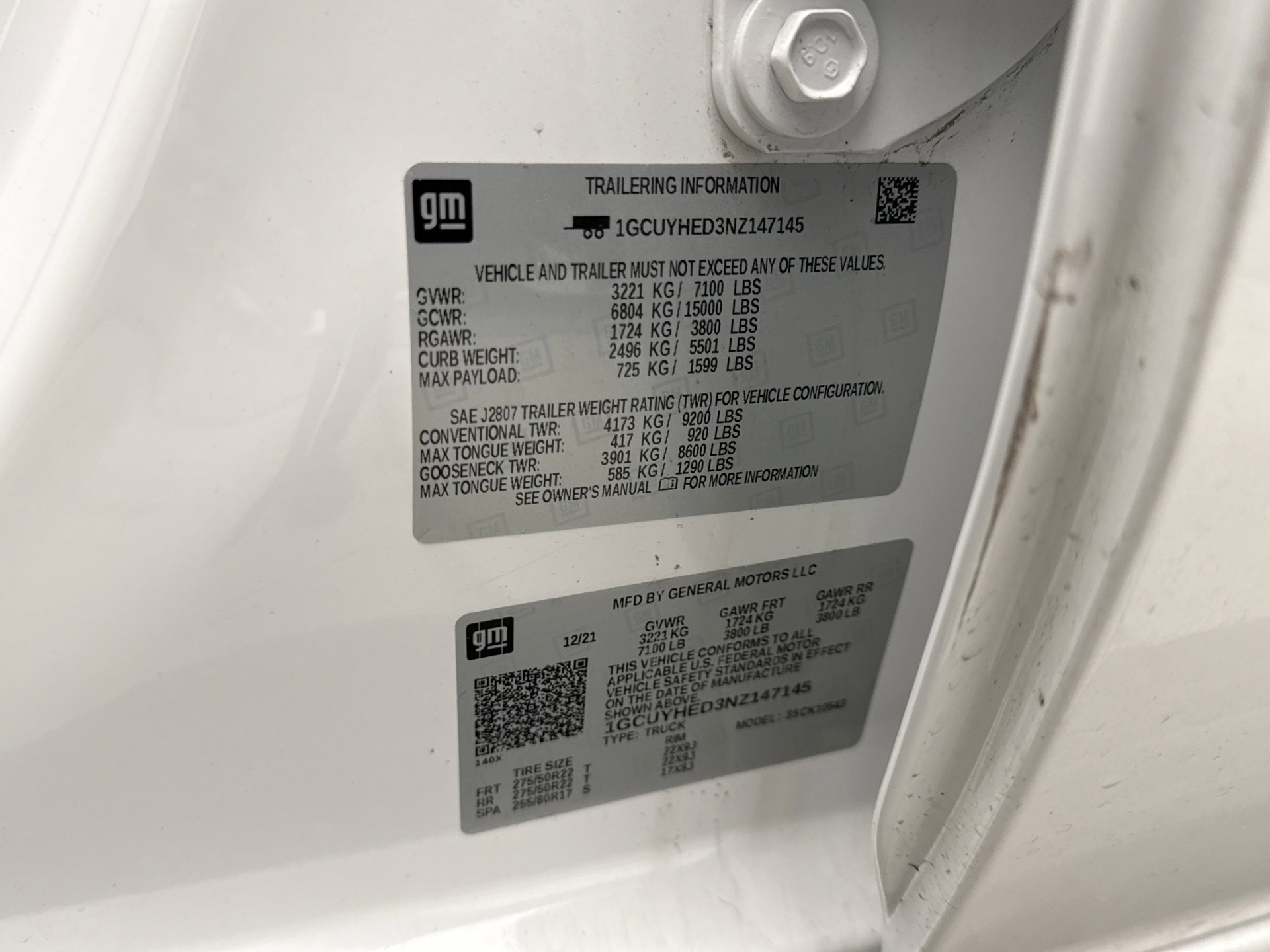 Used 2022 Chevrolet Silverado 1500 High Country w/ LPO, Dark Essentials Package AWD/4WD image 12