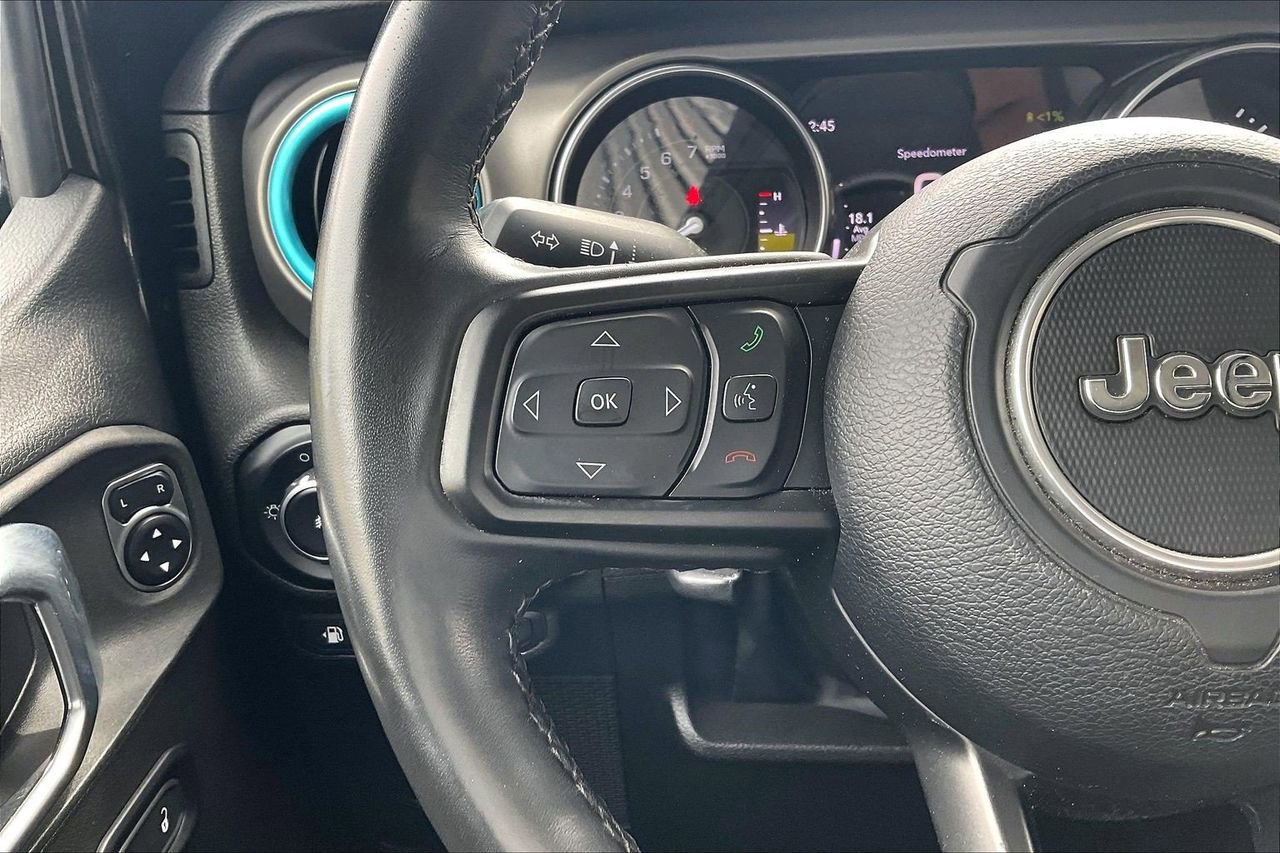 Certified 2023 Jeep Wrangler Unlimited w/ Cold Weather Group image 29