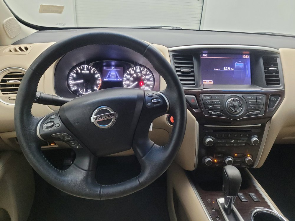 Used 2016 Nissan Pathfinder SL w/ SL Tech Package image 22