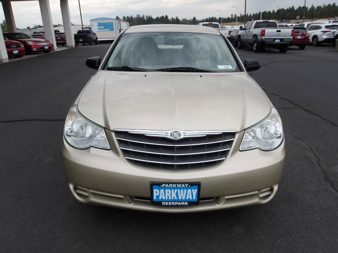 Used 2010 Chrysler Sebring Touring FWD image 8