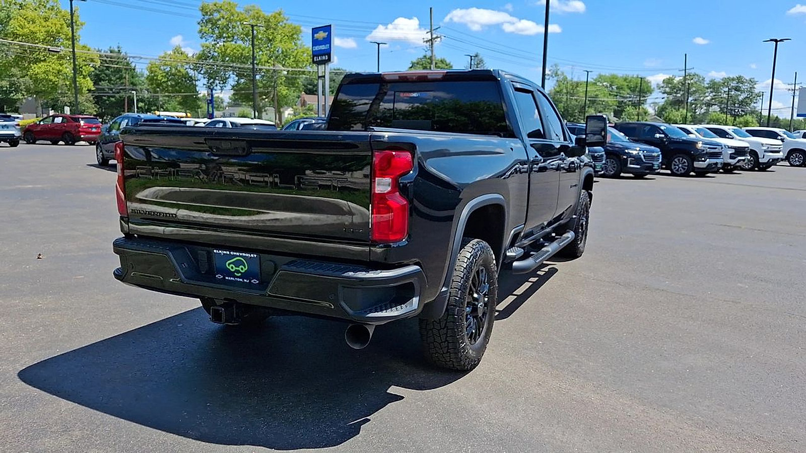 Certified 2021 Chevrolet Silverado 2500 LTZ w/ LTZ Plus Package AWD/4WD image 2