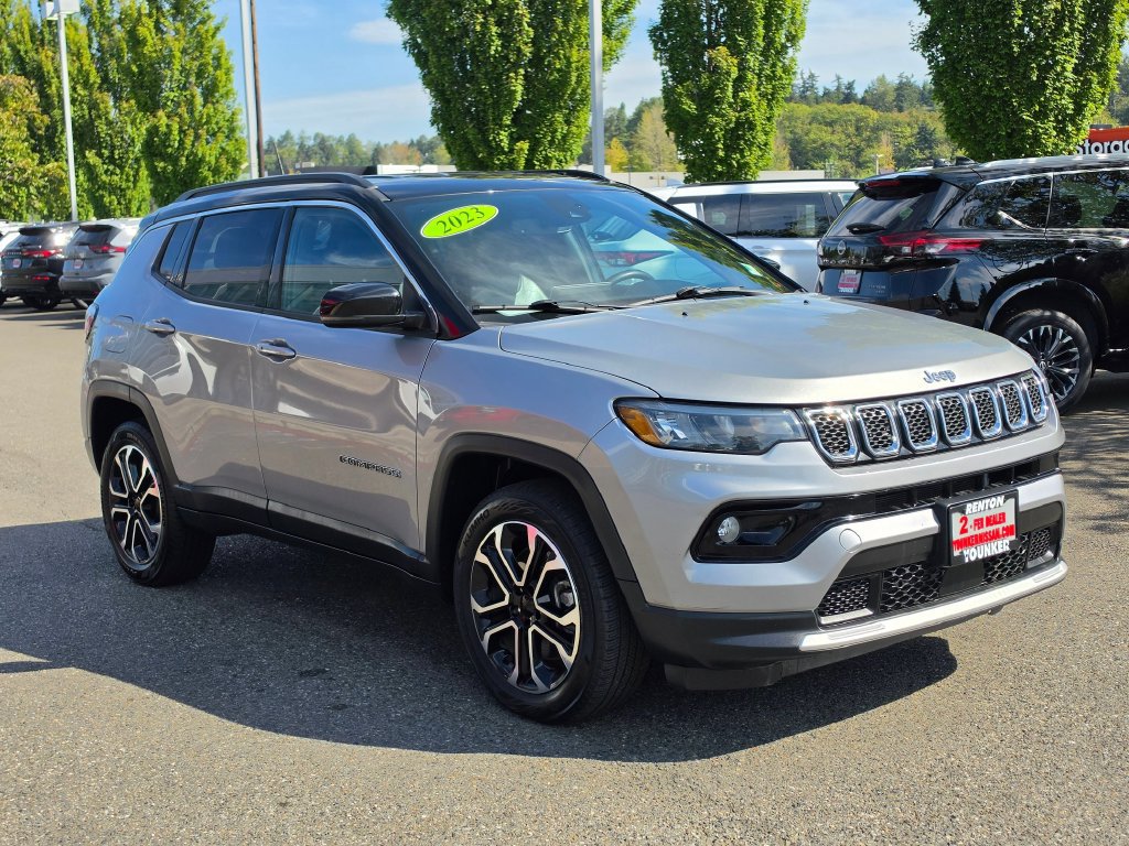 Used 2023 Jeep Compass Limited AWD/4WD image 7