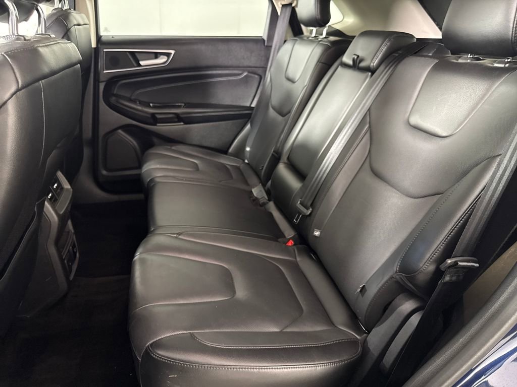 Used 2017 Ford Edge Titanium w/ Equipment Group 301A AWD/4WD image 13