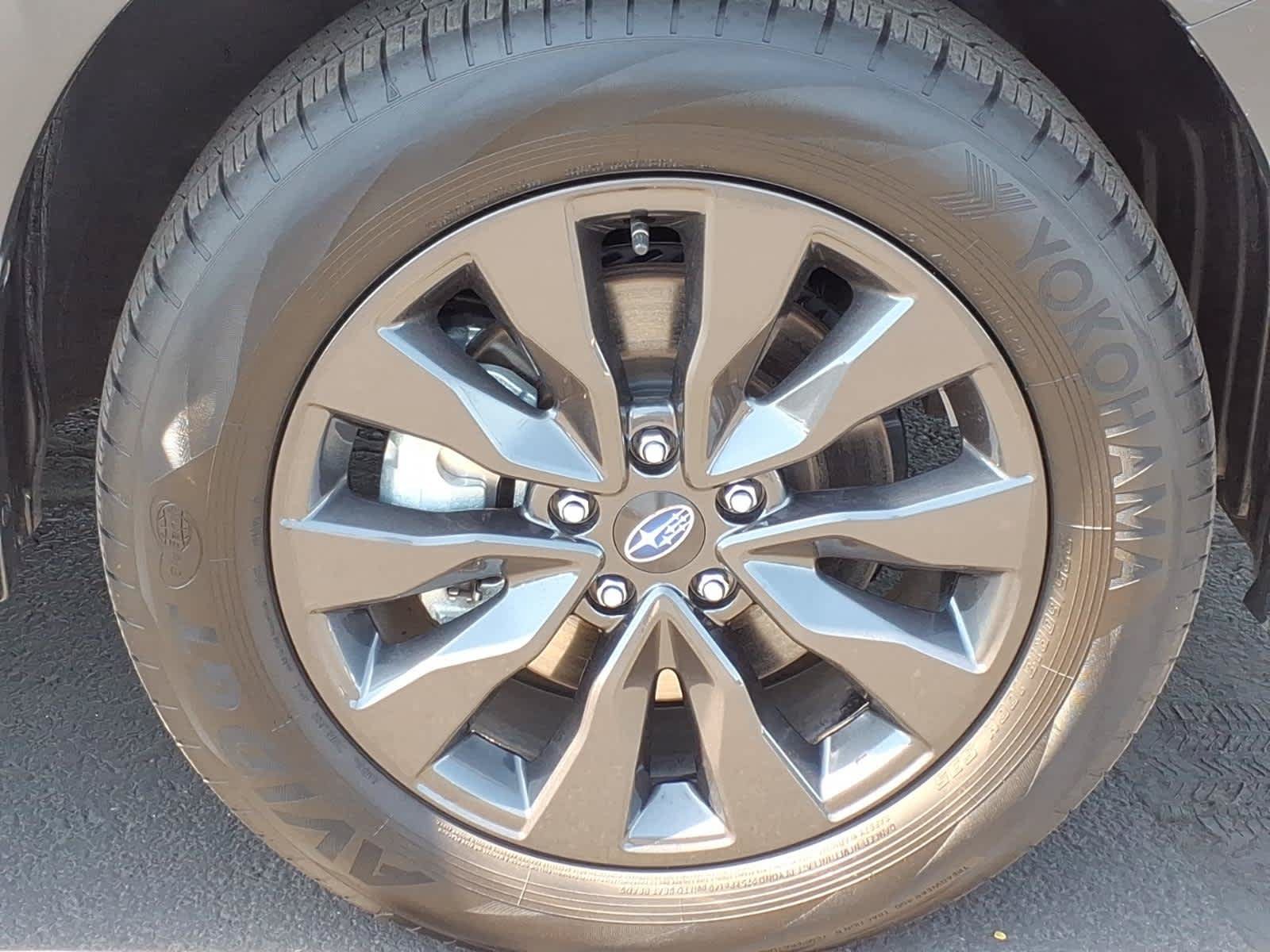 Certified 2025 Subaru Outback Onyx Edition AWD/4WD image 9