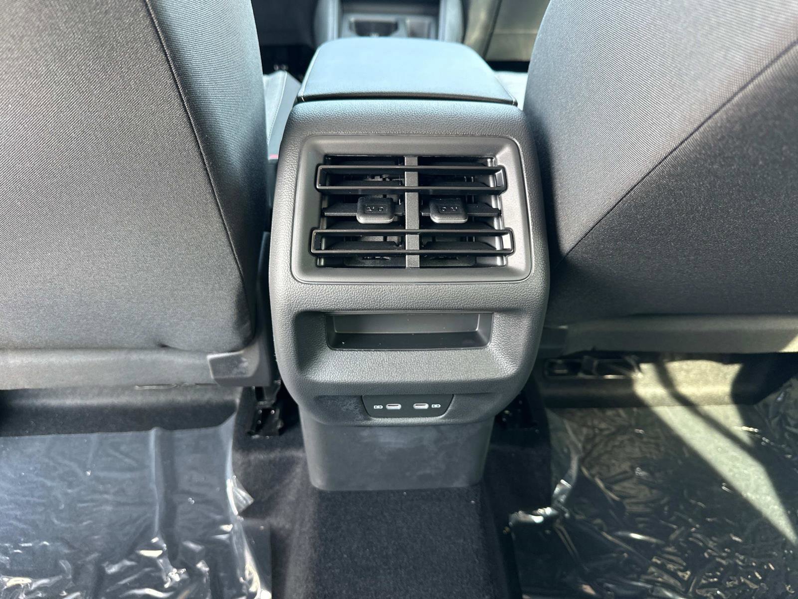 New 2025 Volkswagen Tiguan S image 14