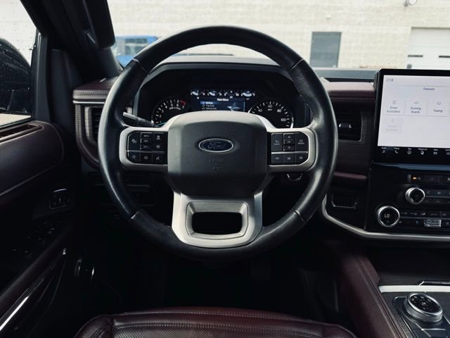 Used 2024 Ford Expedition Limited image 32