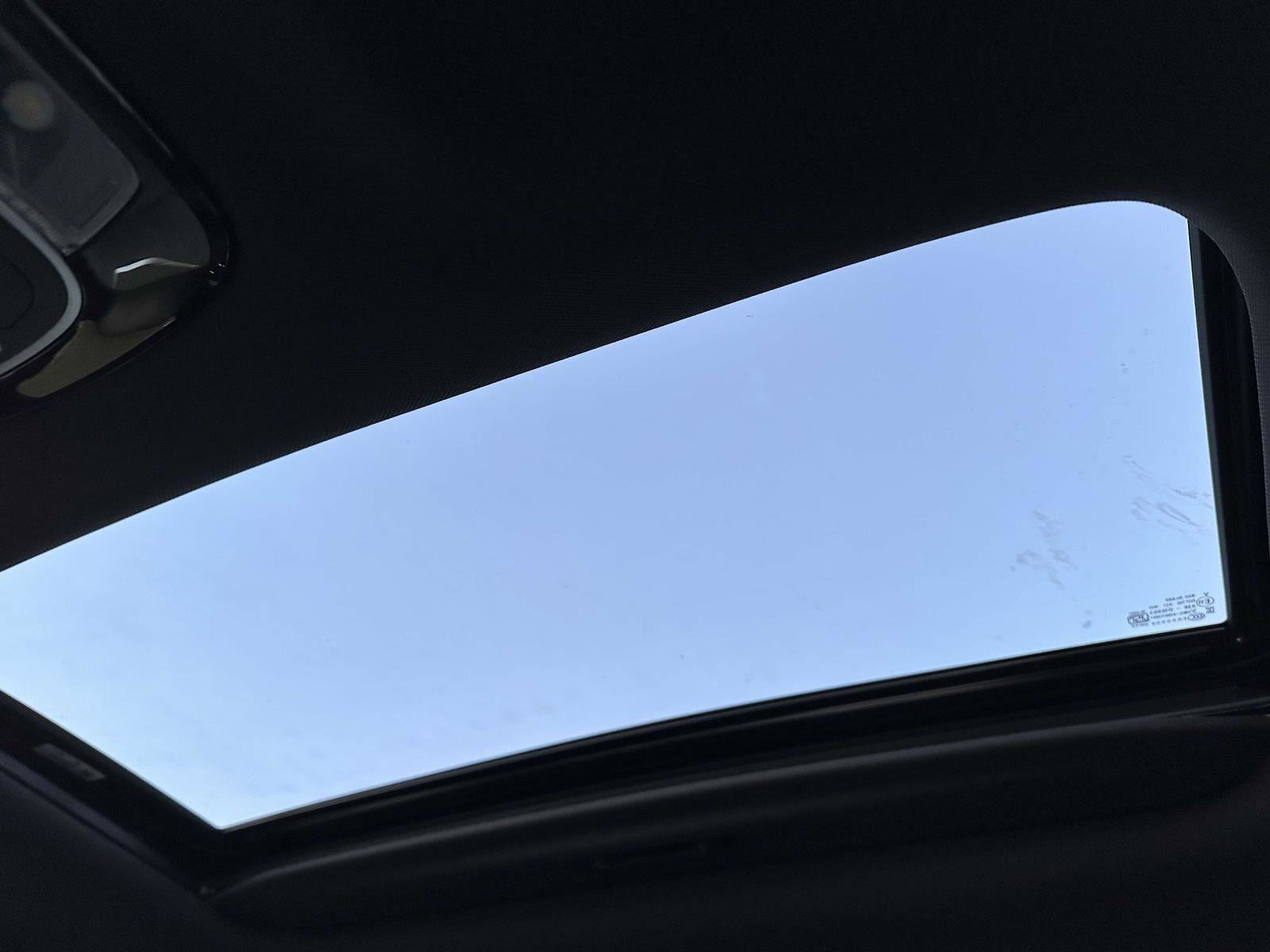 New 2025 Hyundai Santa Cruz Limited image 3