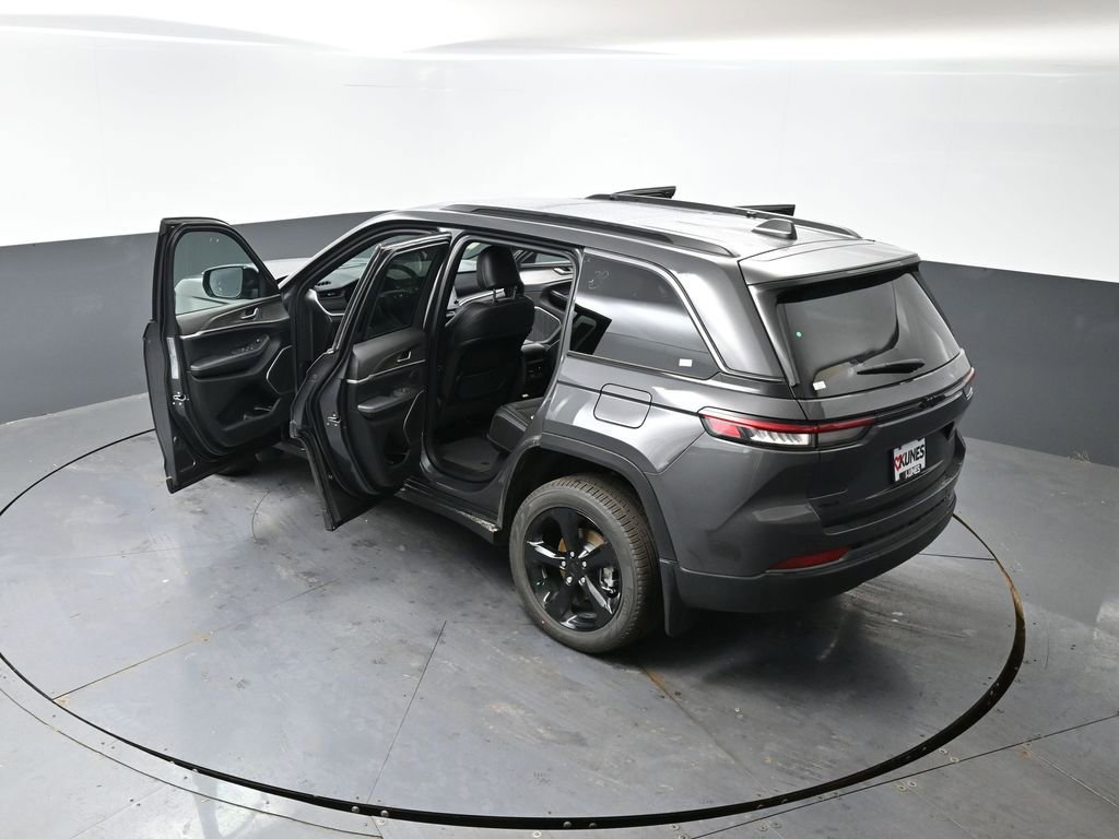 New 2026 Jeep Grand Cherokee Limited image 48